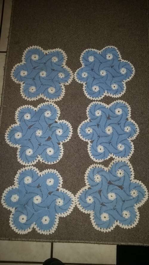 Knitted Table clothes (bid for all)