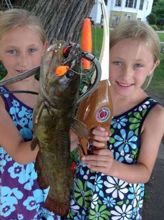 All-in-1 Portable Fishing Pole/rod (Royal Dinghy) aka "Pocket fisherman"