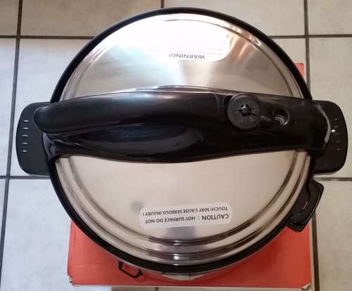 Salton 6L Electric Pressure Cooker