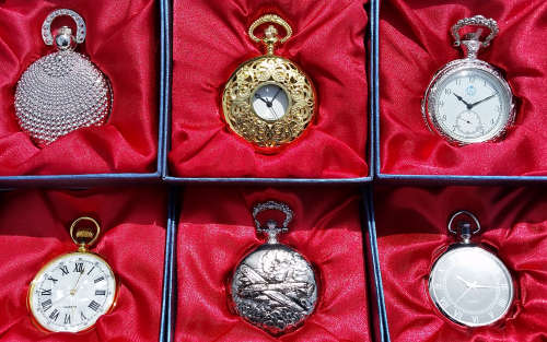 Collector's Pocket Watch ( Quartz)