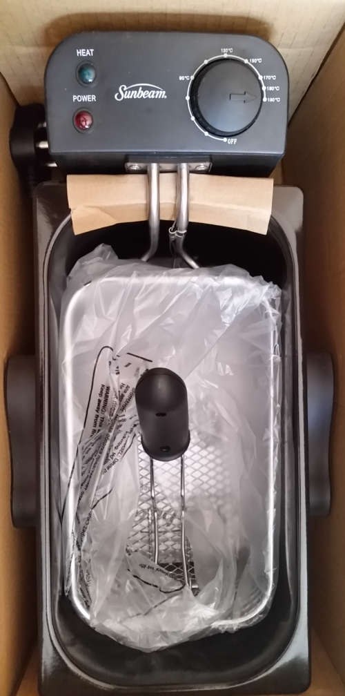 Deep Fat Fryer (Sunbeam SDF - 8502C)