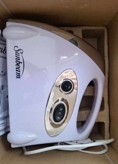 Sunbeam Meat Mincer & Sausage Maker (SMM-828)