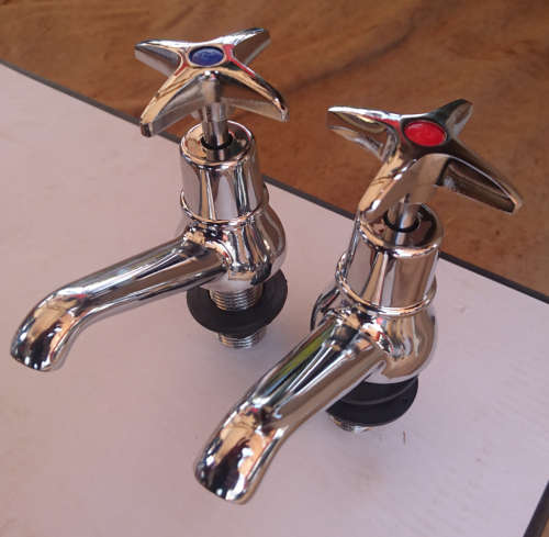 Crosshead Pillar Kitchen/Bathroom Basin Taps (Hot and Cold)