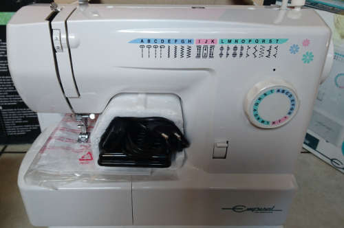 Empisal Dressmaker 120A Sewing Machine