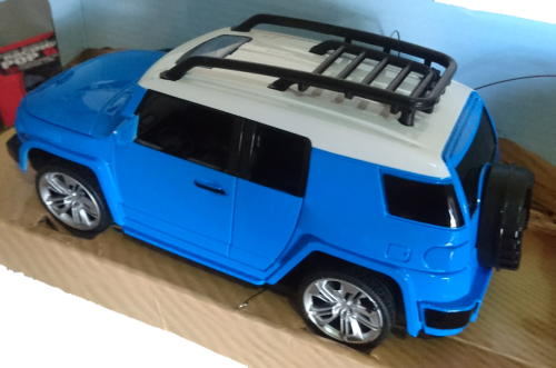 1:18 Scale R/C SUV