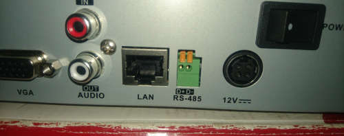 8-Channel Hikvision Ds-7208hwi-e2/a DVR - (Require 12V 4pin DC Adaptor)