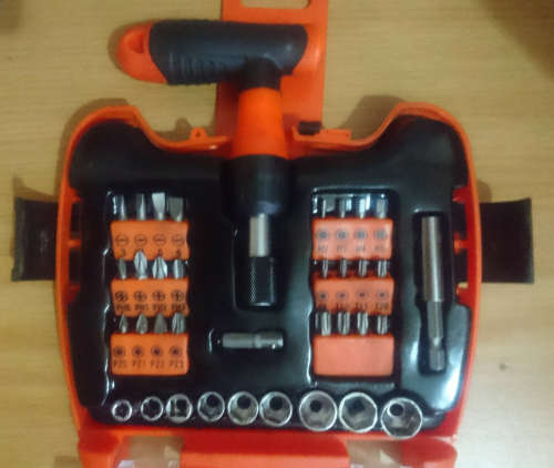 36 Piece Ratcheting Screw Driver Set SDY94033 (Please Read)