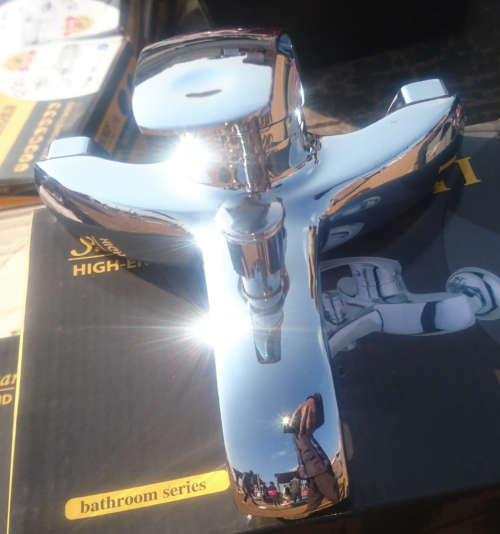 Chrome Shower Faucet Bathroom Hot & Cold Dual Outlet Spout Water Mixer