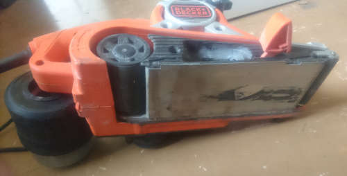 Black + Decker 720W Belt Sander (75mm x 533mm) Type 3