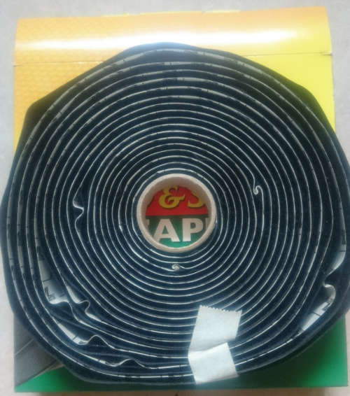 Velcro Stitch & Screw (5m x 20mm)