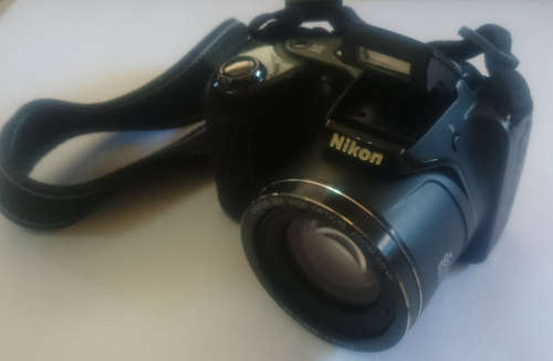 Nikon CoolPix L340 (20.2MP) Excellent Condition!!