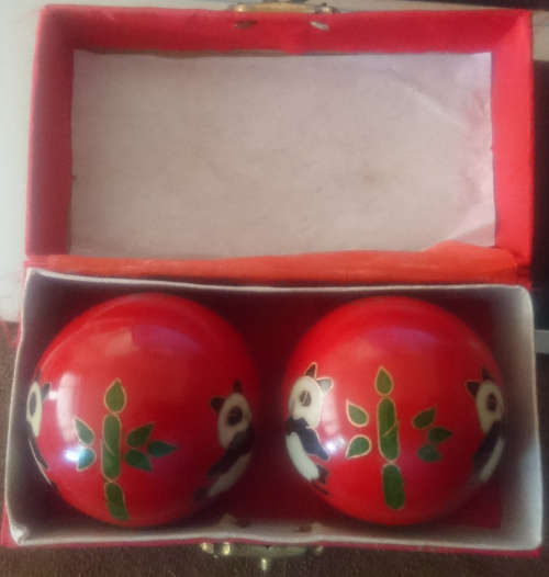 Chinese Panda Musical Balls