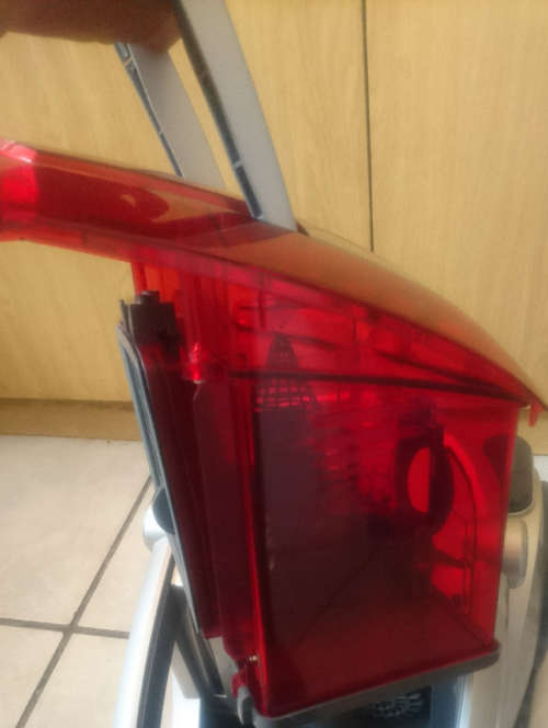 Hoover Power Plus 2000W Cyclonic Vacuum - HC2000 (Display Unit - Please Read)