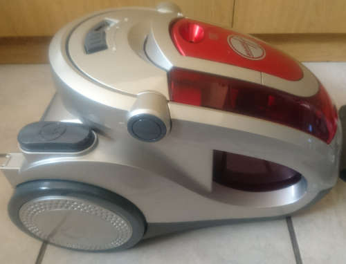 Hoover Power Plus 2000W Cyclonic Vacuum - HC2000 (Display Unit - Please Read)