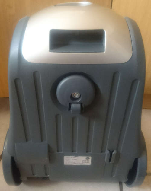 Hoover Power Plus 2000W Cyclonic Vacuum - HC2000 (Display Unit - Please Read)