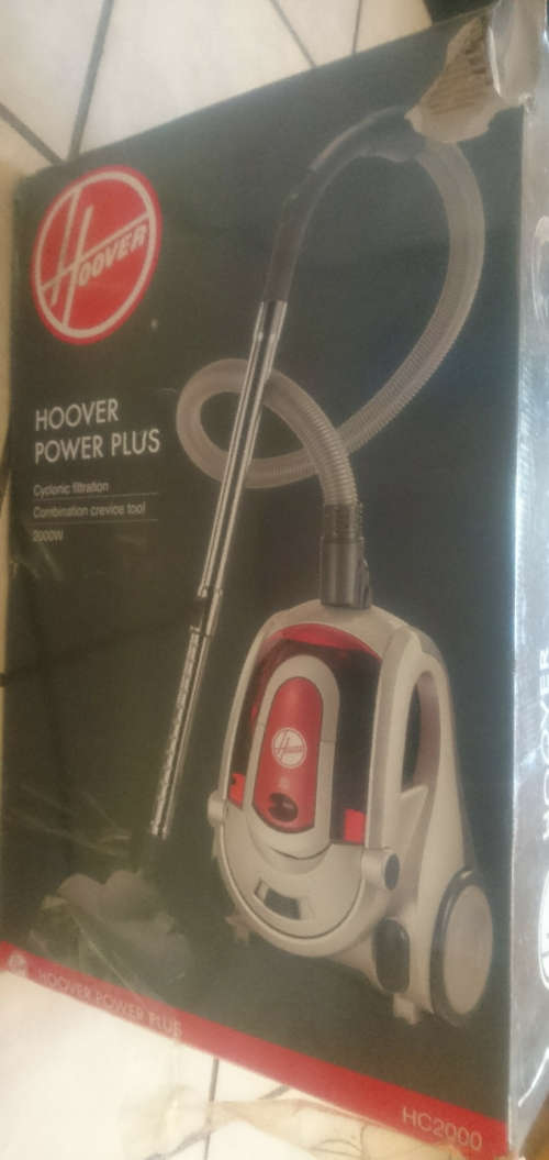 Hoover Power Plus 2000W Cyclonic Vacuum - HC2000 (Display Unit - Please Read)