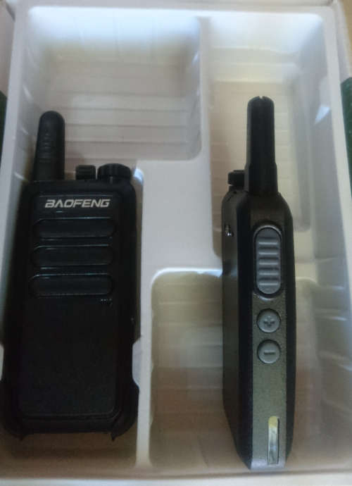 Baofeng BF-512Slim & Compact Professional Walkie Talkie (Display Units - Please Read - Usb Charging)