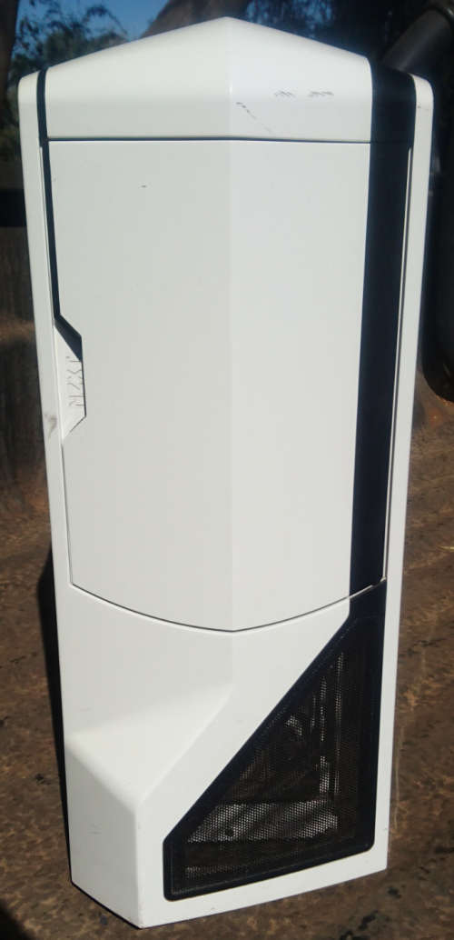 Large Tower/Case (NZXT - Phantom) 56 x 53 x 22cm