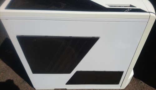 Large Tower/Case (NZXT - Phantom) 56 x 53 x 22cm