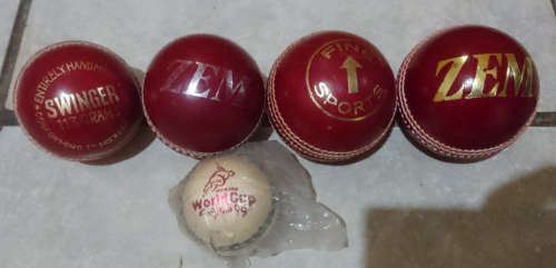 Crickets Balls - 1 Bid for All 5 (1 x 113g Swinger,1 x 135g, 1 x 142g, 1 x 156g & 1 trainer ball)