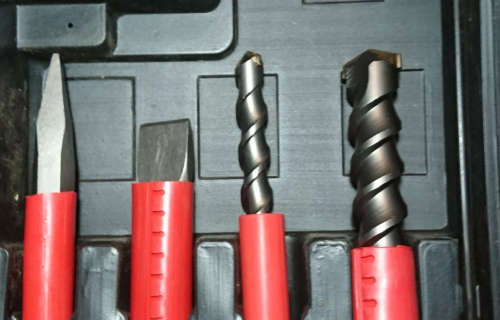 900W U-Bird Rotary Hammer Drill (Display - As New - Complete!)