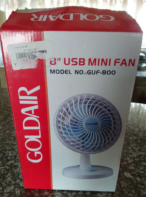 8" Goldair 2 Speed 5V/USB Desk Fan - (Display Unit) - For Your Little Office!!