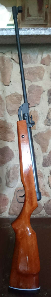 1.1m Single Shot Air Rifle - As New
