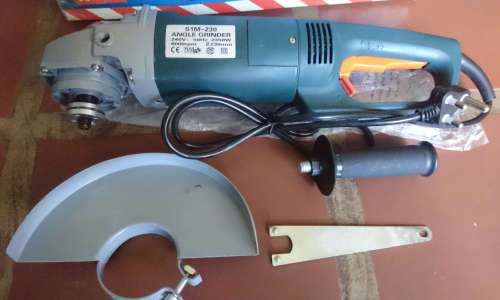Damaged Box - GWS 230mm Professional Angle Grinder - (Display - As New!)