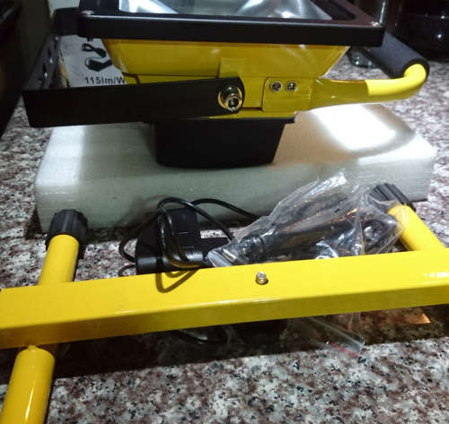 220V/12V 30W Led Worklamp - Roadside, Work Area +  (Large & Bright) - Only 1 - Please Read