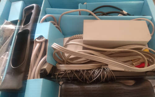 Nintendo Wii Sports Resort Pack + 4 Games (Black)