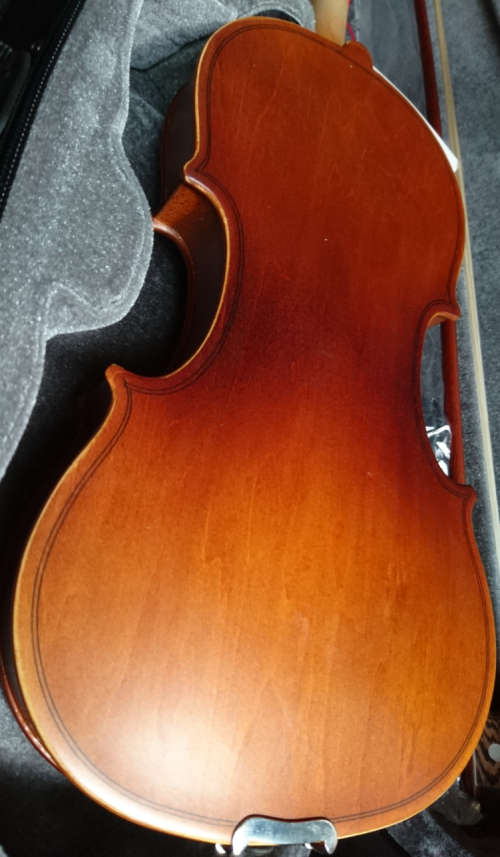 1/2 Size Handmade Violin With Bow & Case JYVLE902 - Only 1 Available in Mint Condition!