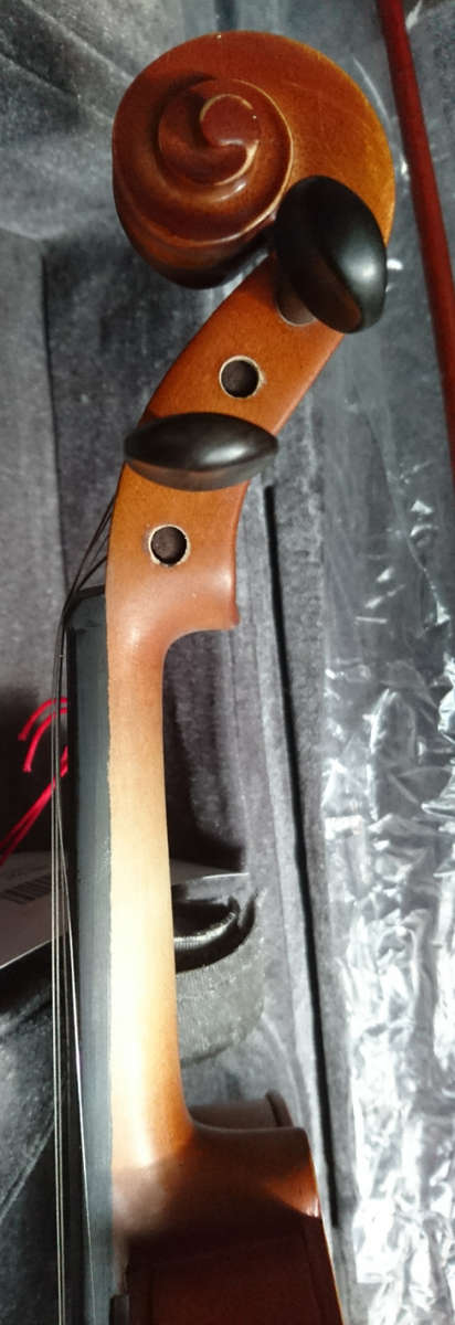 (For Spares/Restoration) - 1/2 Size Handmade Violin With Bow & Case JYVLE902 - Requires Tailpiece