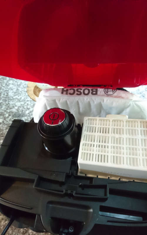 Bosch Series 4 Pro-Animal Bagged Vacuum Cleaner (Only 1 Available - Brand New!)