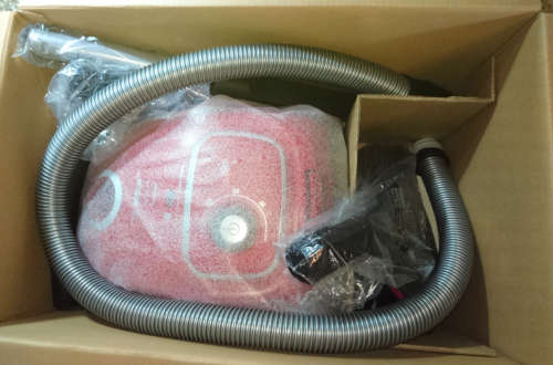 Bosch Series 4 Pro-Animal Bagged Vacuum Cleaner (Only 1 Available - Brand New!)