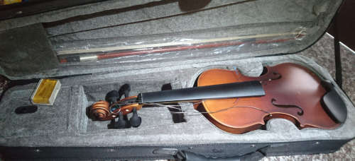 (For Spares/Restoration) - 1/2 Size Handmade Violin With Bow & Case JYVLE902 - Requires Tailpiece