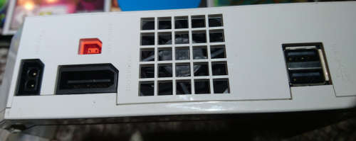 Nintendo Wii + 5 games - RVL001 (1 Controller & 1 Nunchuck)