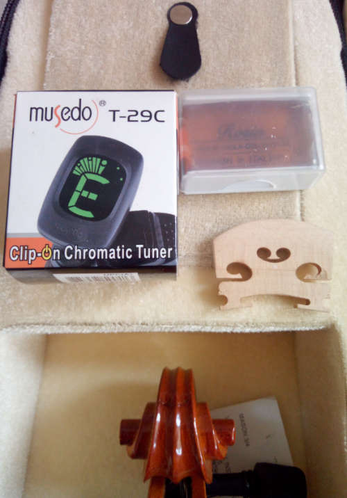 3/4 Violin With Bow & Case + Digital Tuner (Display Unit - As New - Please Read - Cosmetics)