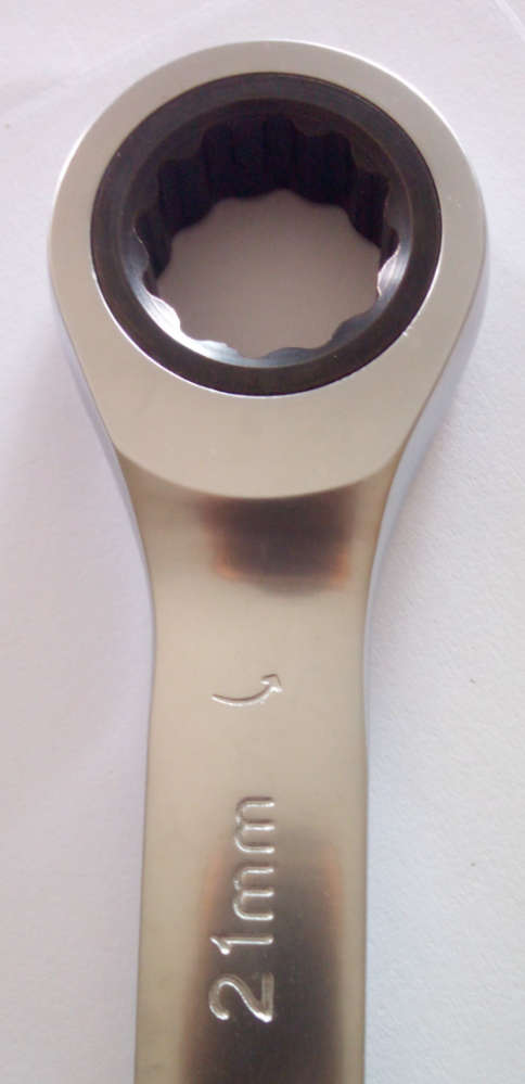 21mm Combination Gear/Ratchet Wrench - CR-V