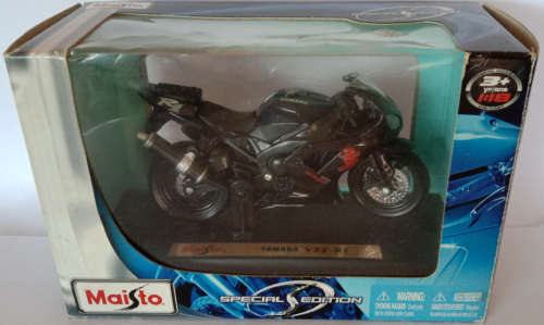 1:43 Maisto Yamaha YZF-R1
