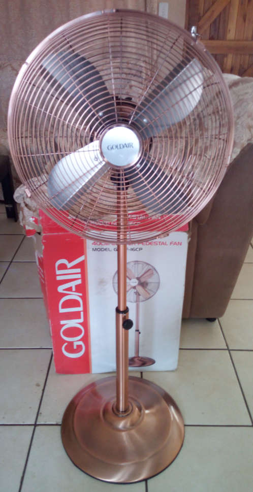 Goldair 40cm Copper Pedestal Fan (Cosmetics - Please Read - Gdpf-16c)