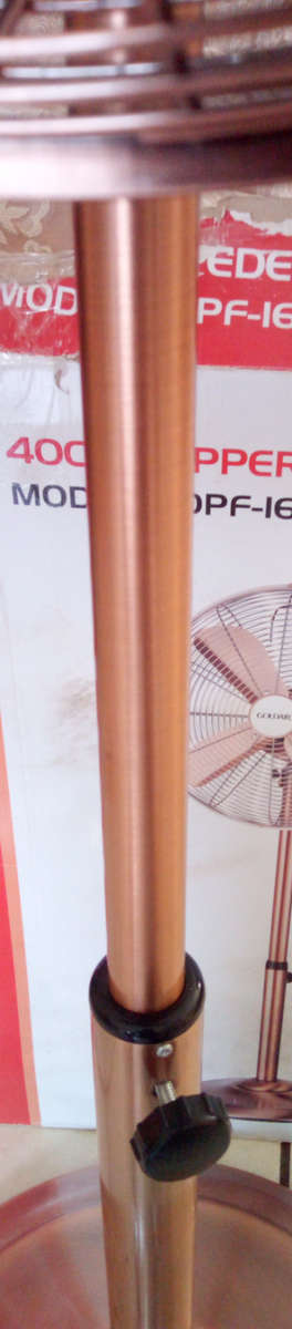 Goldair 40cm Copper Pedestal Fan (Cosmetics - Please Read - Gdpf-16c)