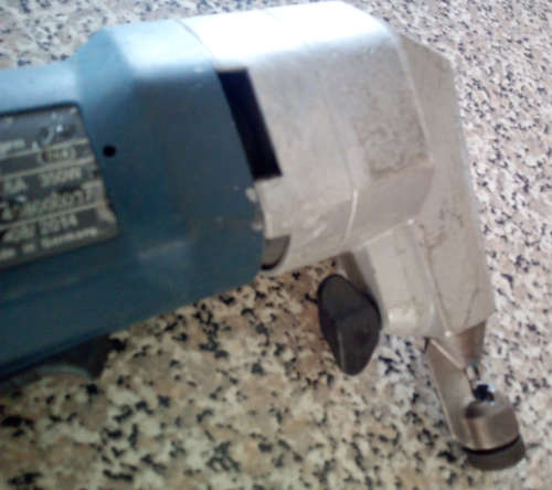 Bosch 350W Professional Nibbler (robert bosch gmbh d-70745 leinfelden-echterdingen) GNA-16