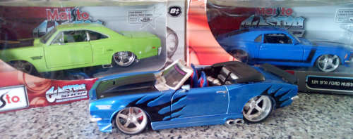 1:24 Maisto Custom Die-Cast 60 & 70`s Plymouth, Mustang & Camaro SS