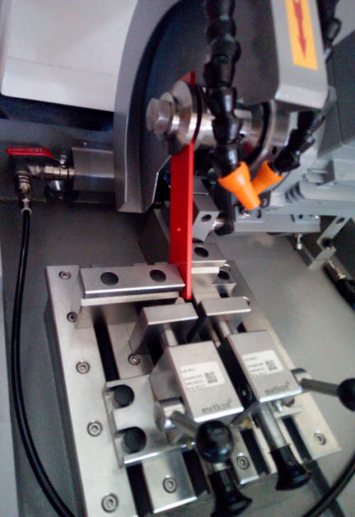 Metallographic Abrasive Cutter - Display - Please read - Collection  Only
