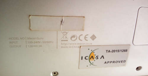 Mecer Guru Touchscreen Notebook (Please read - no battery - 100% working order)