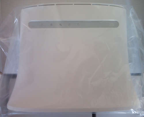 ZTE MF283V Router (Sim/Cable) Display - As New!