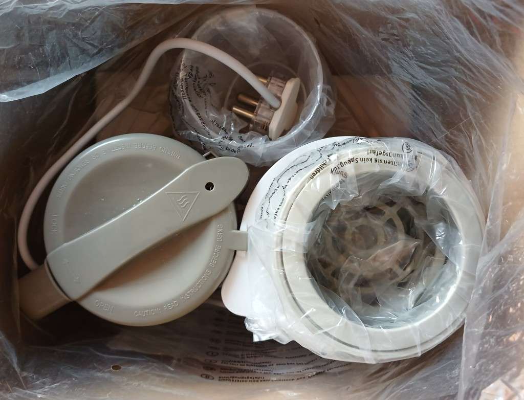 Nuvita Pappasana Vapor Combo 6-in-1 Food Processor, Steamer & Bottle Warmer (Plug Change)