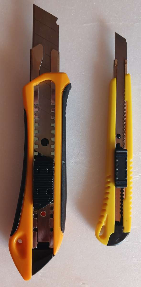 Durable Utility Knife (2pc) 9mm and 18mm