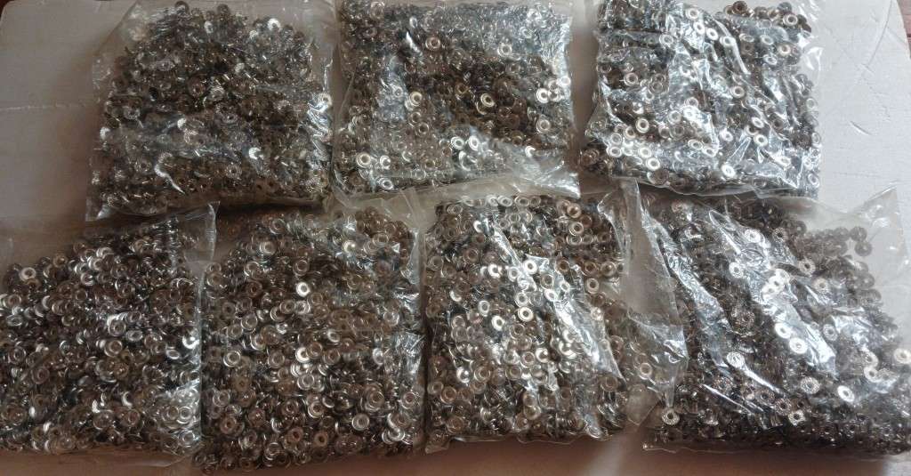 6.7kg Various Denim Buttons