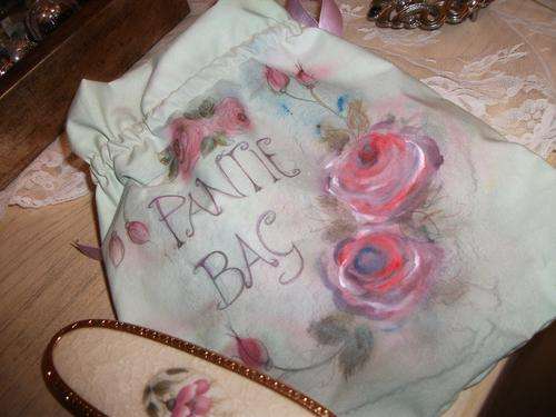 HANDPAINTED ROSES Cute Panty Drawstring Bag